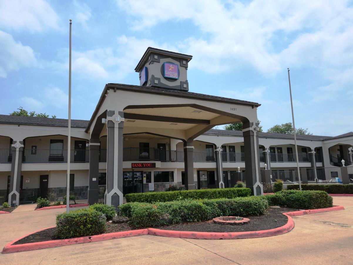 Express Inn Tomball Ngoại thất bức ảnh